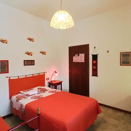 B&B Casa Certosa Сиена Номер фото